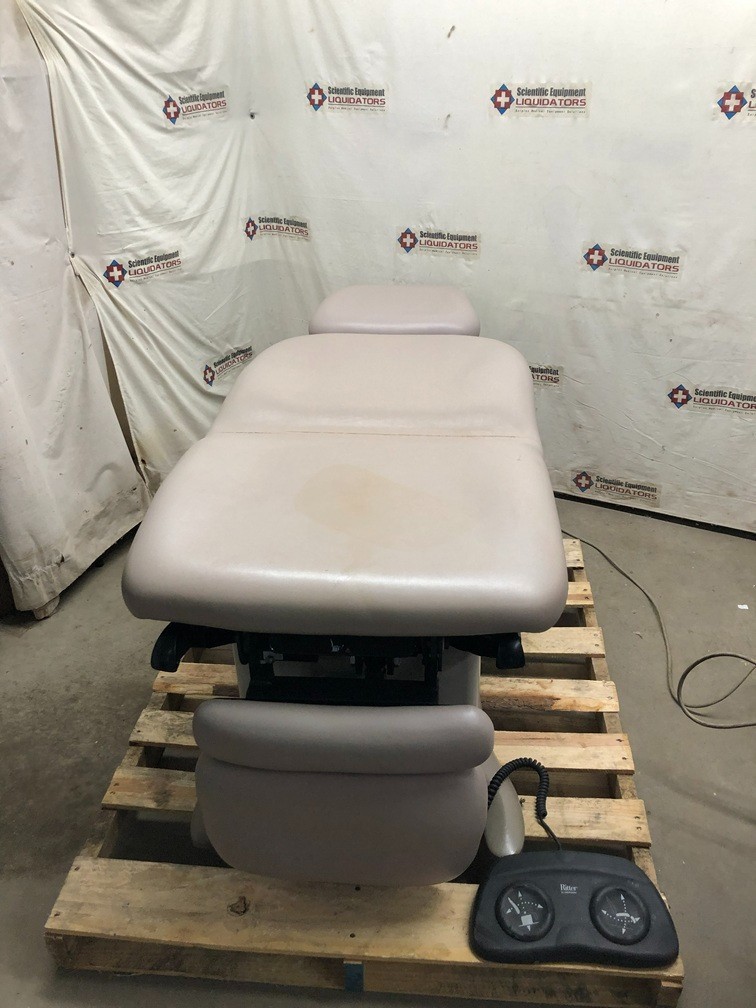 Ritter 75e Power Examination Table Model 230-004