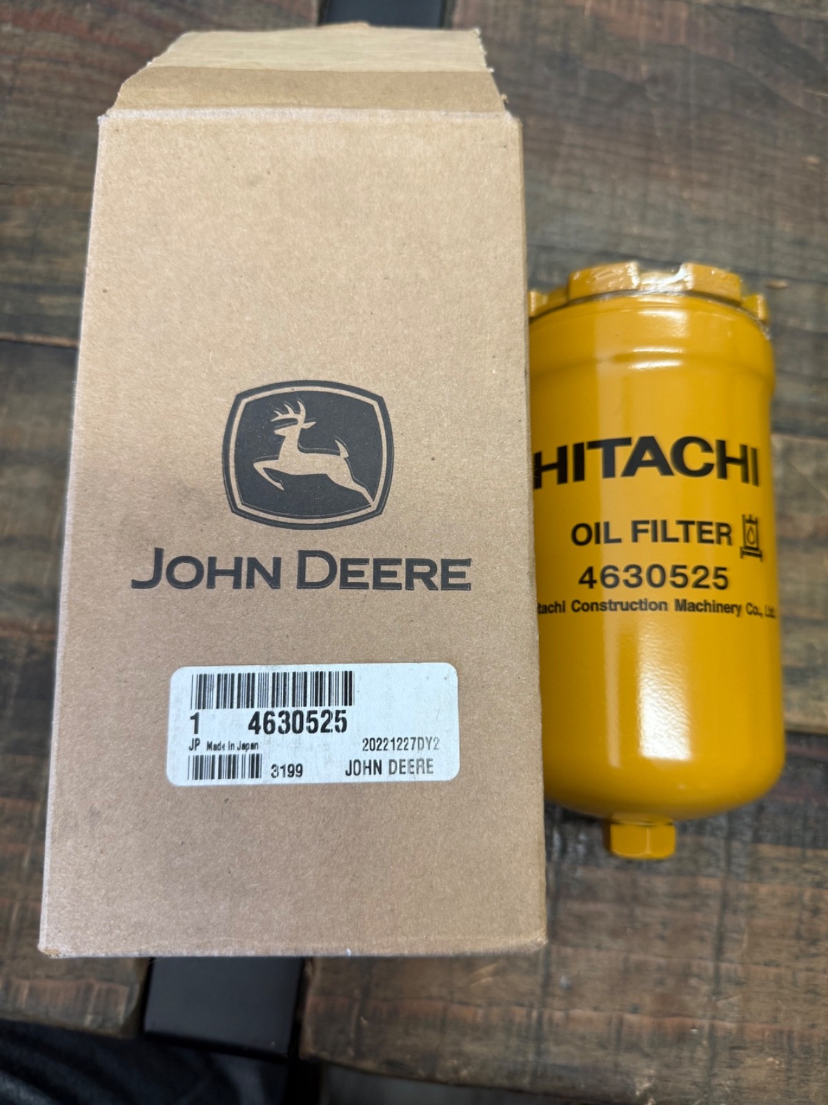 John Deere Hitachi Hydraulic Spin on Oil Filter 4630525