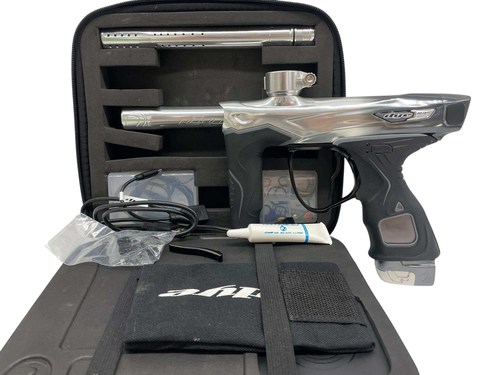 Dye M3+ Cobalt Fade Paintball Gun