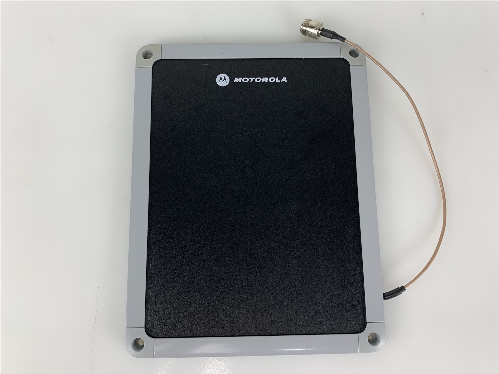 Motorola AN610 Slimline LHCP Indoor RFID Antenna (902-928 MHz) AN610-SCL71129US