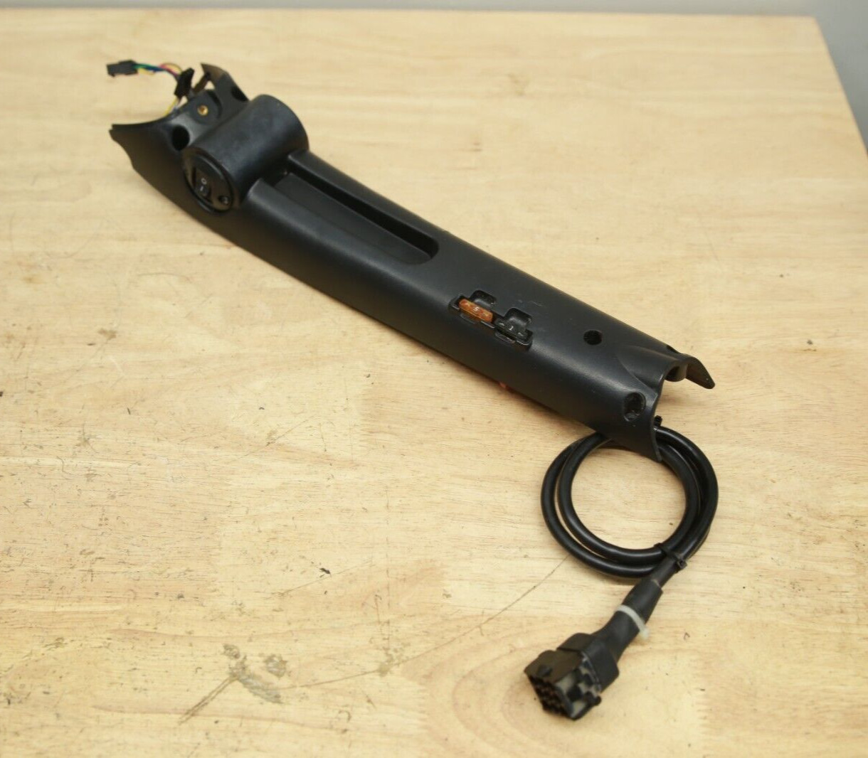 Tiller Shroud w/ Harness & Fuses For Go-Go Sport & Elite Traveller Plus Scooters