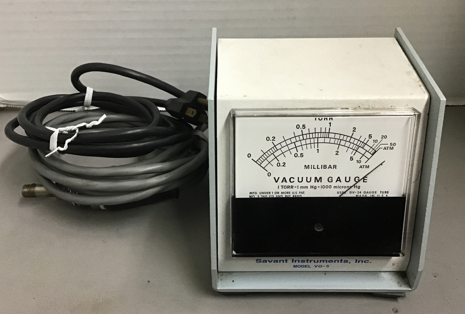 SAVANT INSTRUMENTS MODEL VG5 VG-5 VACUUM PUMP GAUGE (b375)