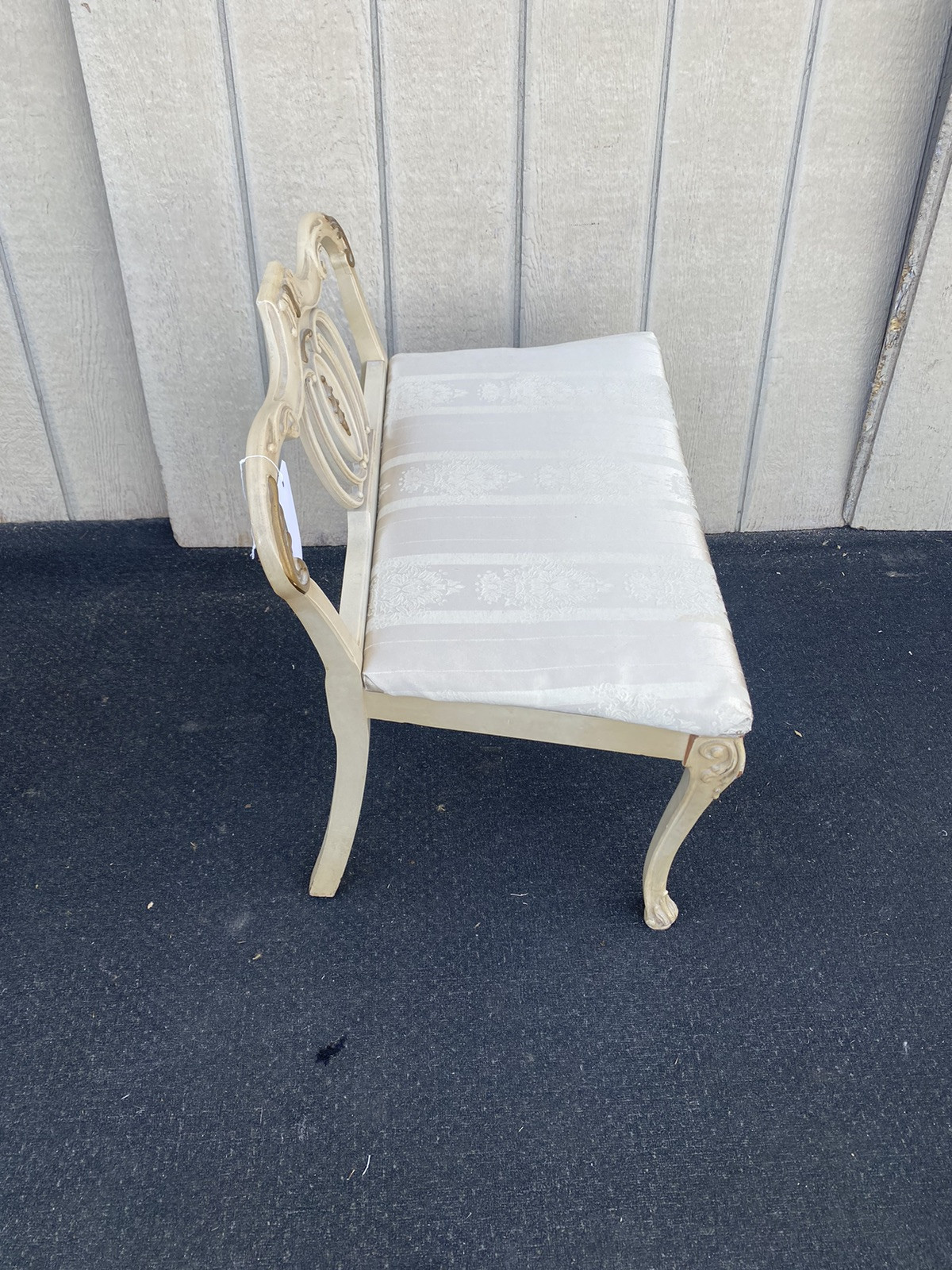 66296 Decorator White Vanity Bench Stool