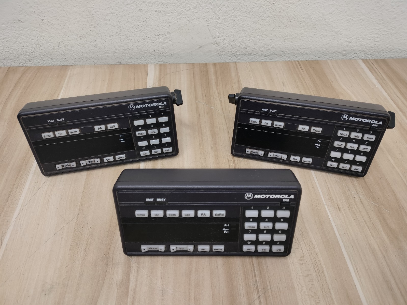 LOT OF 3 - Motorola HCN1073C & HCN1073D Spectra System 9000 Radio Heads *READ*
