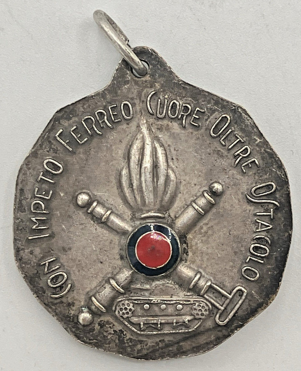 ITALIAN ARMY CARRISTI MEDAL "WITH IRON IMPETUS HEART BEYOND THE OBSTACLE"
