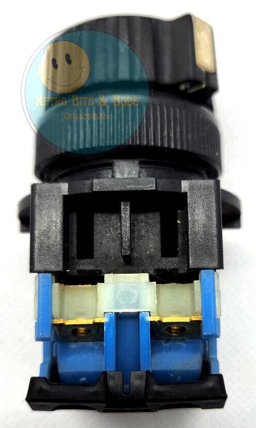 Fuji AR30S2R, 2-Position Combination, Push Button, Selector Switch