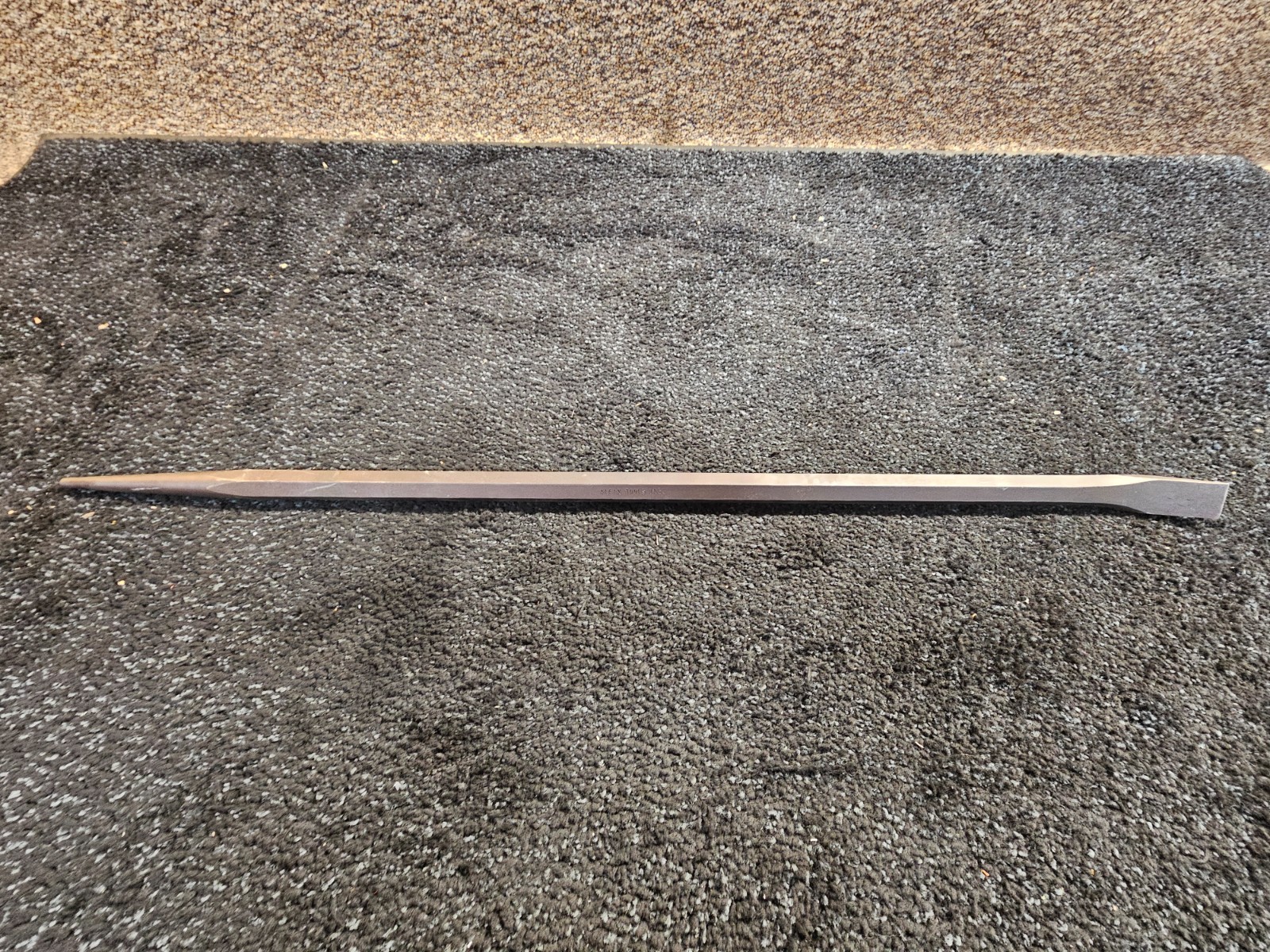 Klein Tools 3243 Hex 3/4Inch x 36Inch Connecting Bar for Aligning and Chiseling