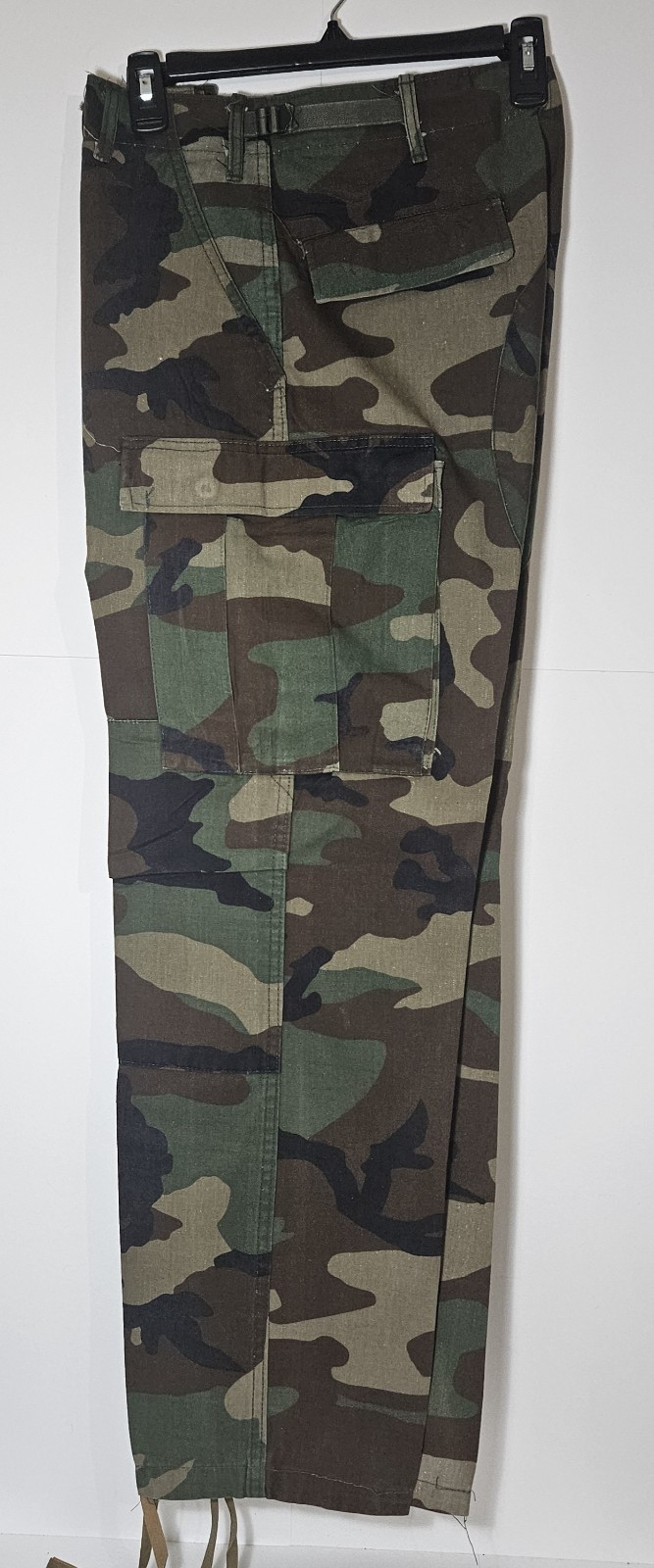 Military Woodland Camouflage Pants Summer Version Size W 27-31  Ins 32.5 LG. Sml