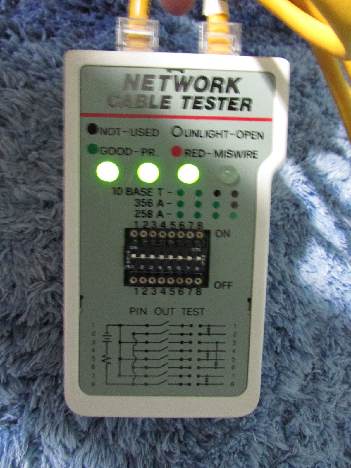 Vintage NETWORK CABLE TESTER Serial No. 288486
