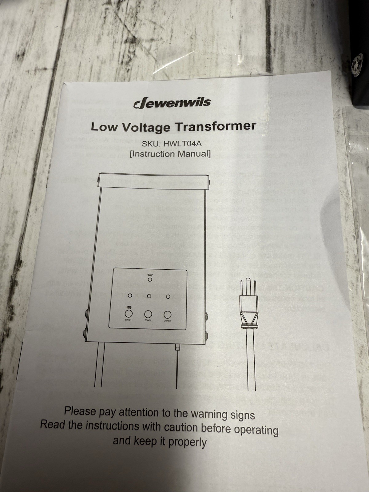 DEWENWILS 200W Wi-Fi Low Voltage Transformer with Schedule & Timer Black HWLT04A