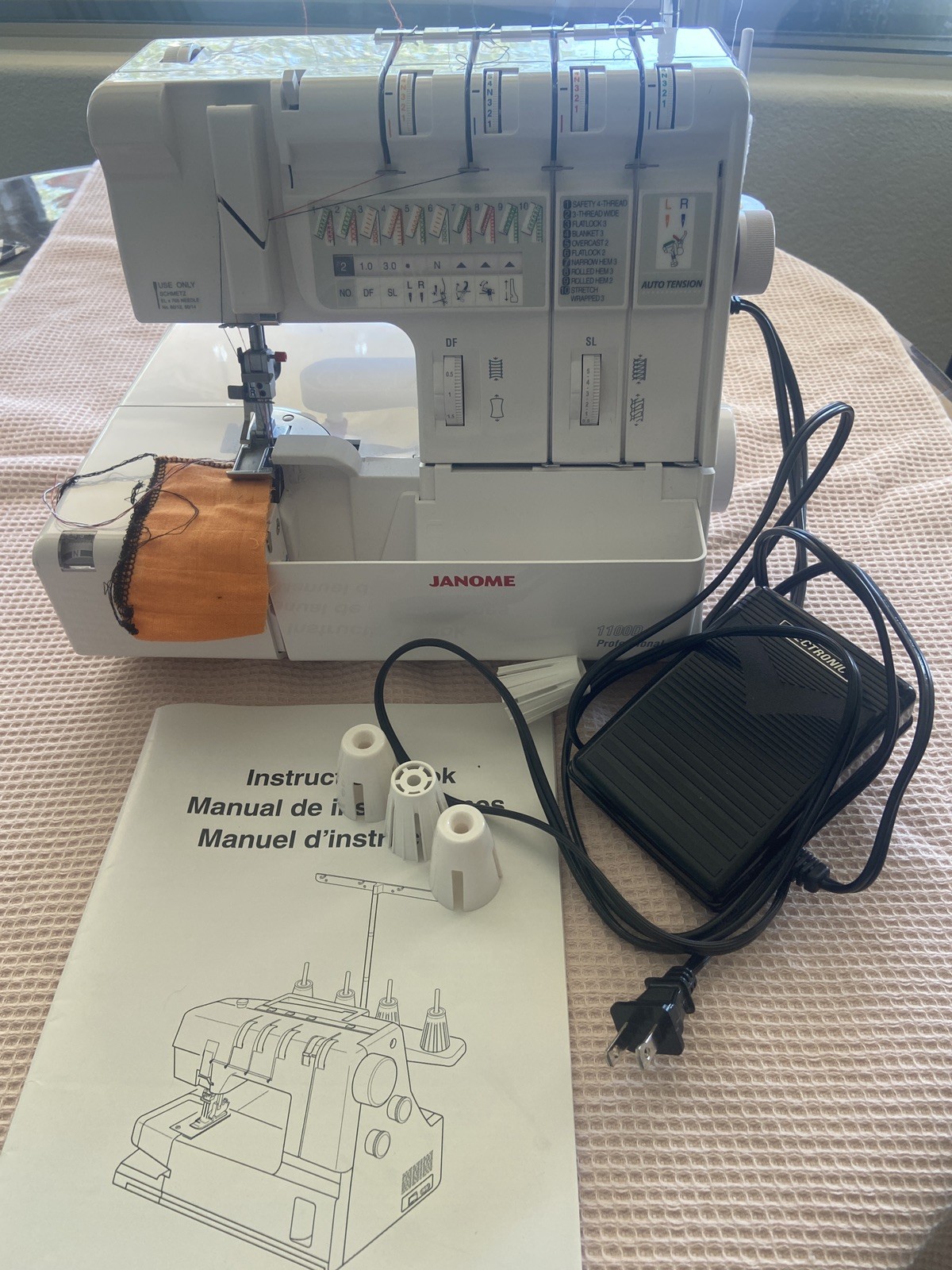 Janome Serger Machine Kit 1100D Professional