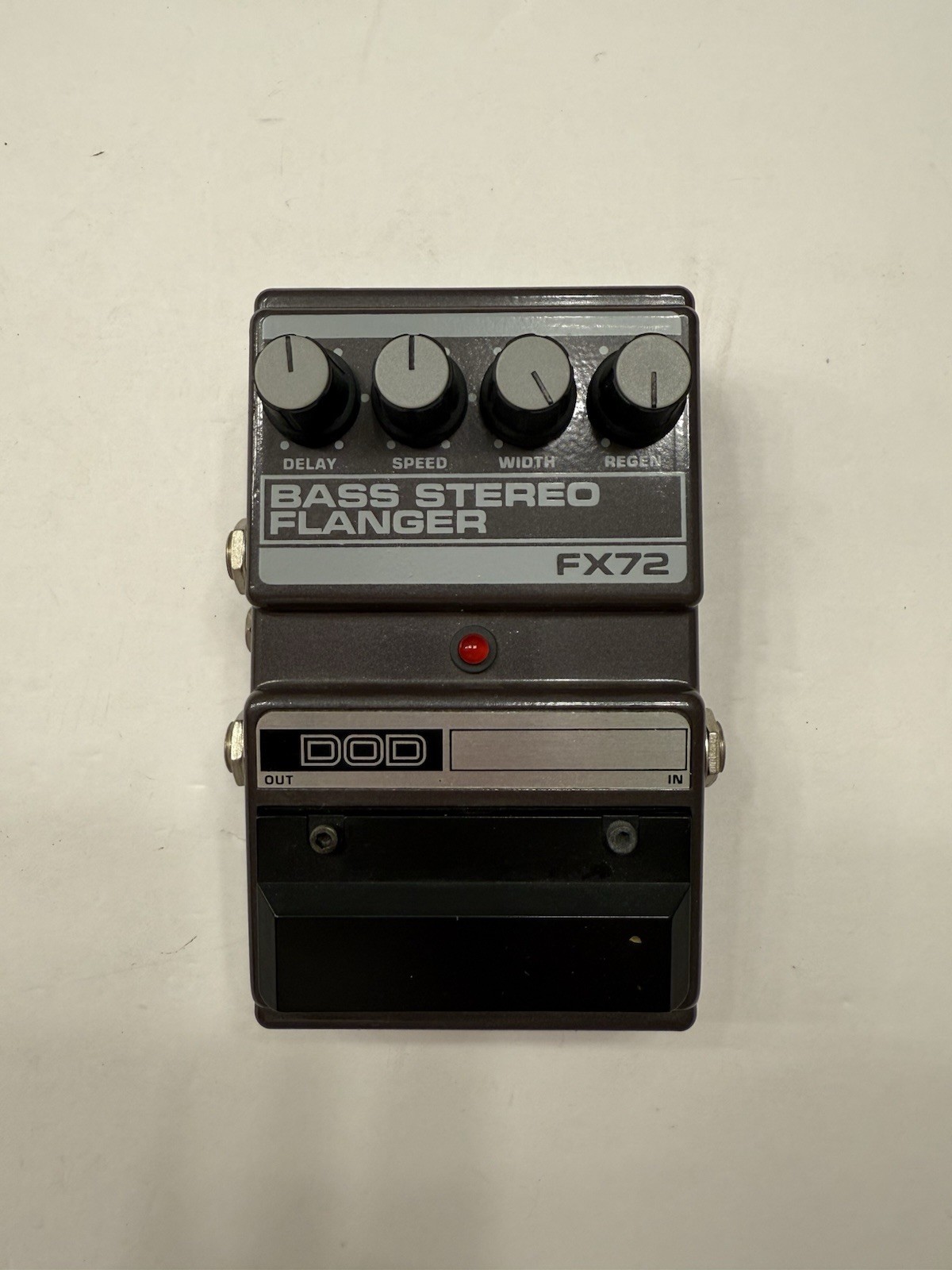DOD Digitech FX72 Bass Stereo Analog Flanger Vintage Guitar Effect Pedal *READ*