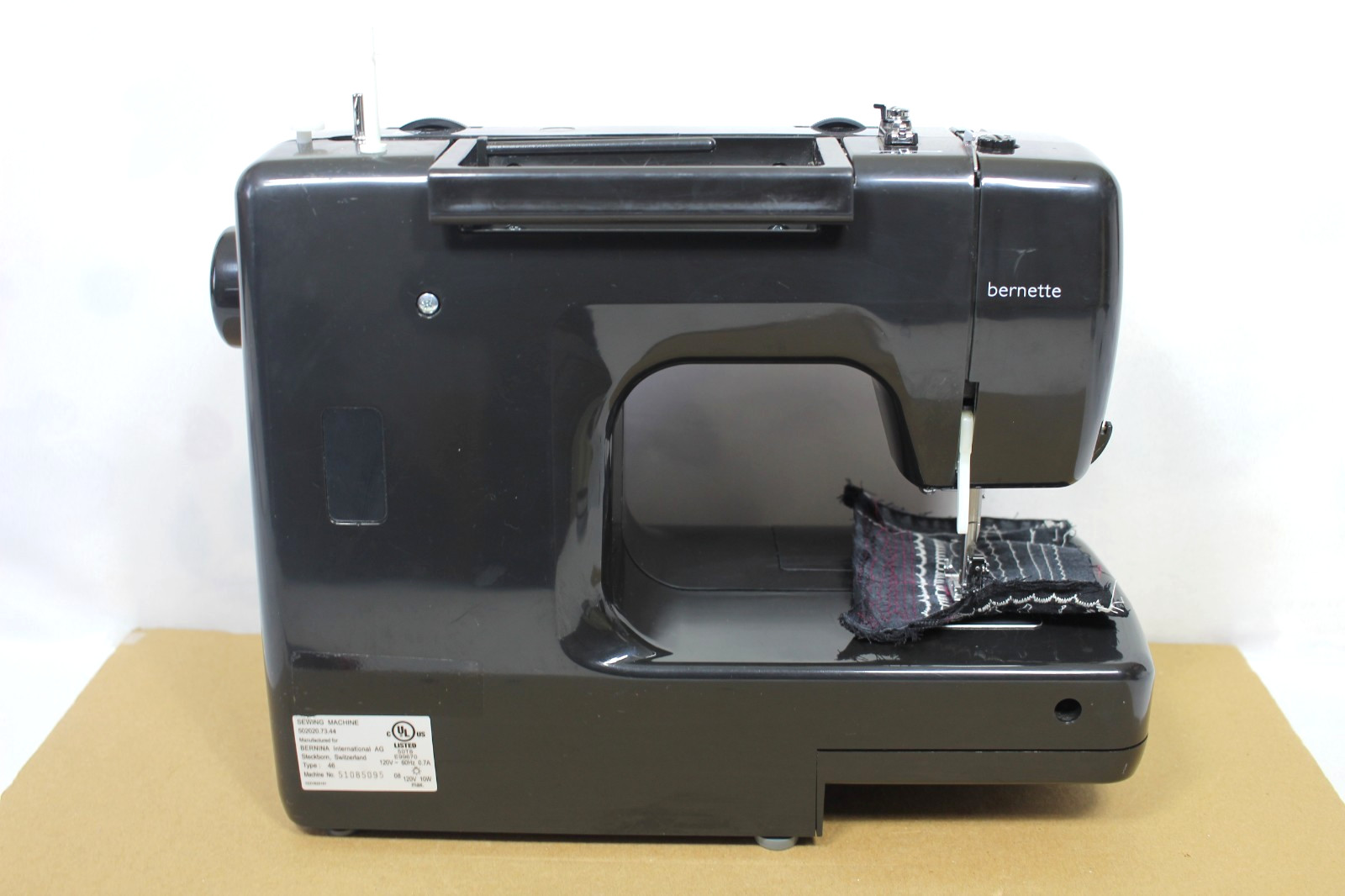 Bernina Bernette Model 46 Sewing Machine TESTED & WORKING READ FULL DESCRIPTION