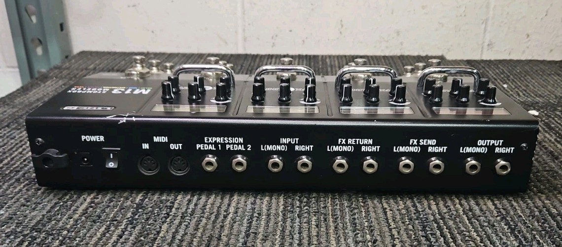 Line 6 M13 Stompbox Modeler Guitar Multi-Effects Pedal