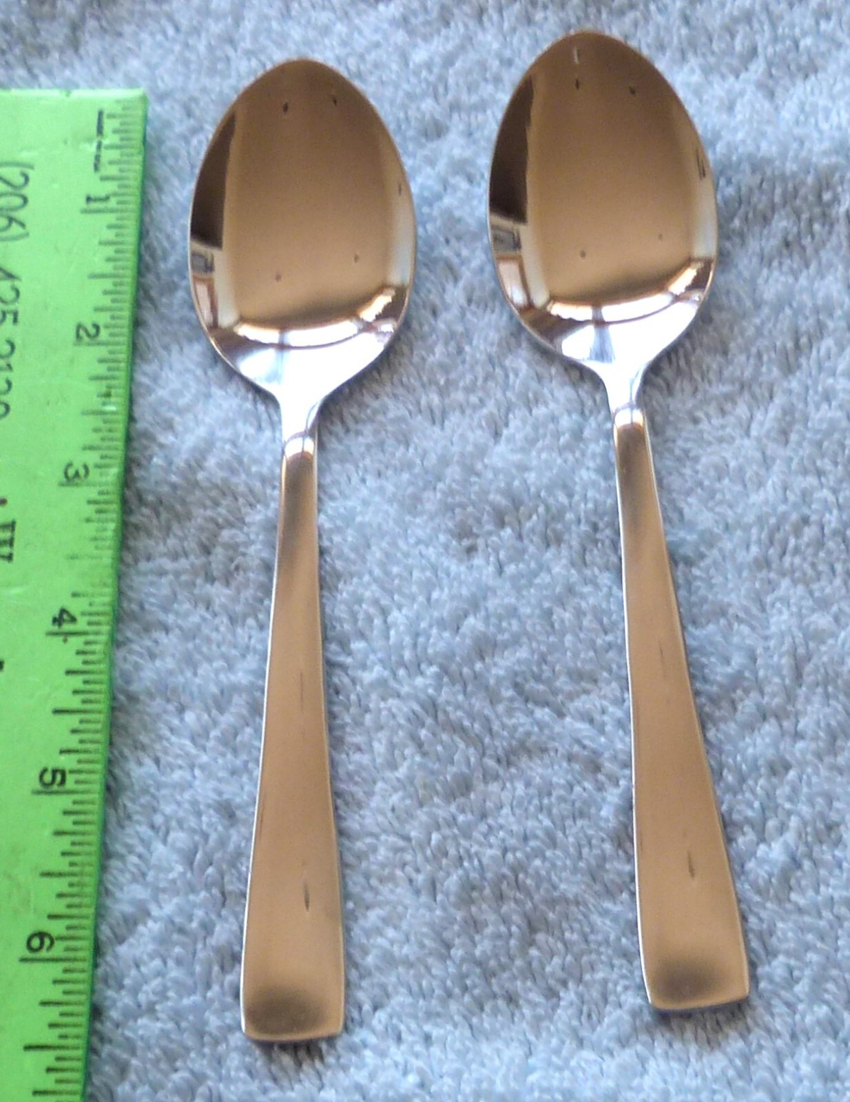 ONEIDA Stainless AVERY pattern Teaspoons glossy 6 3/8 inches set of 2