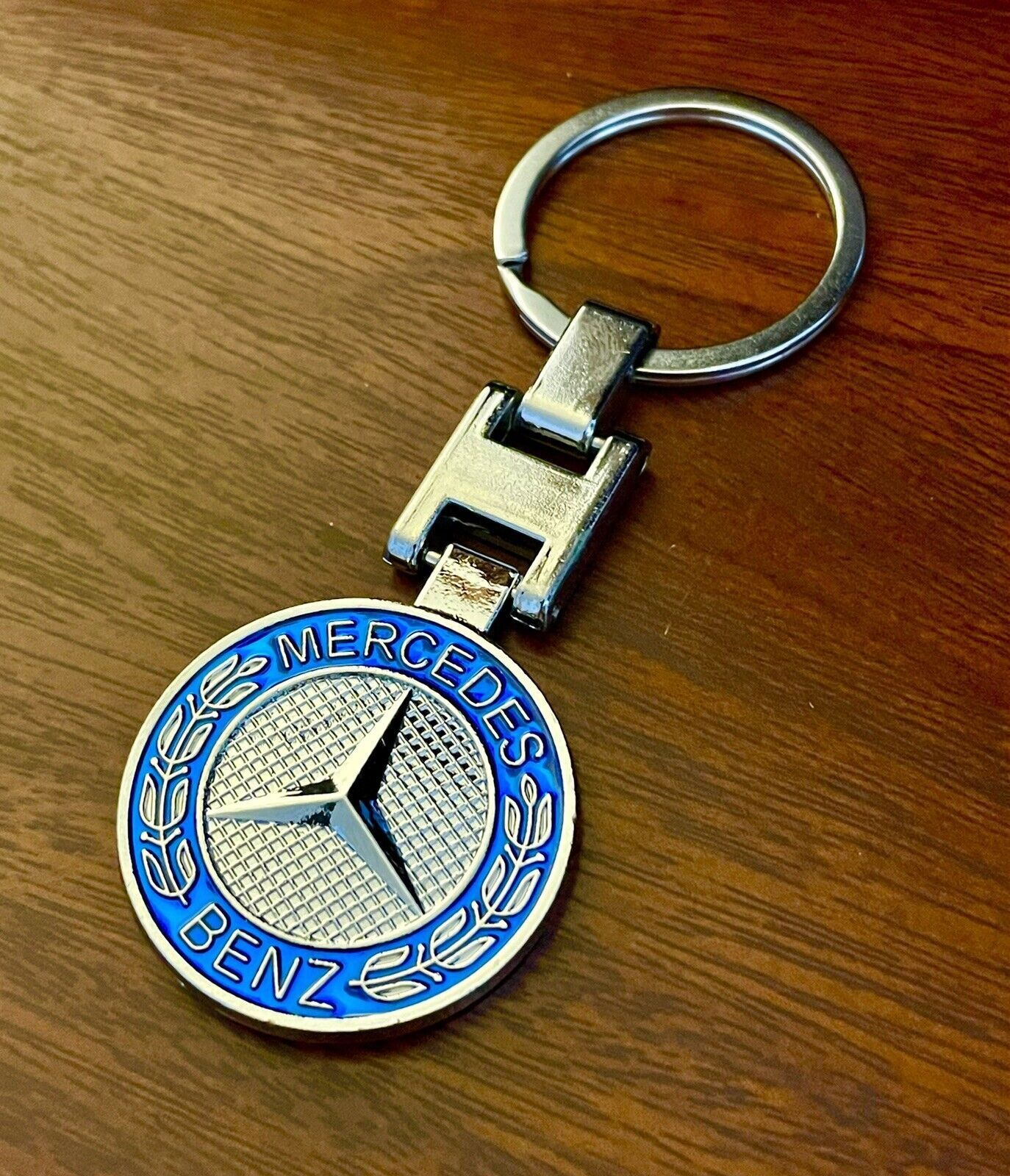 Metal Key Chain Ring for Mercedes Benz AMG Sport Emblem Car Home Decoration Gift