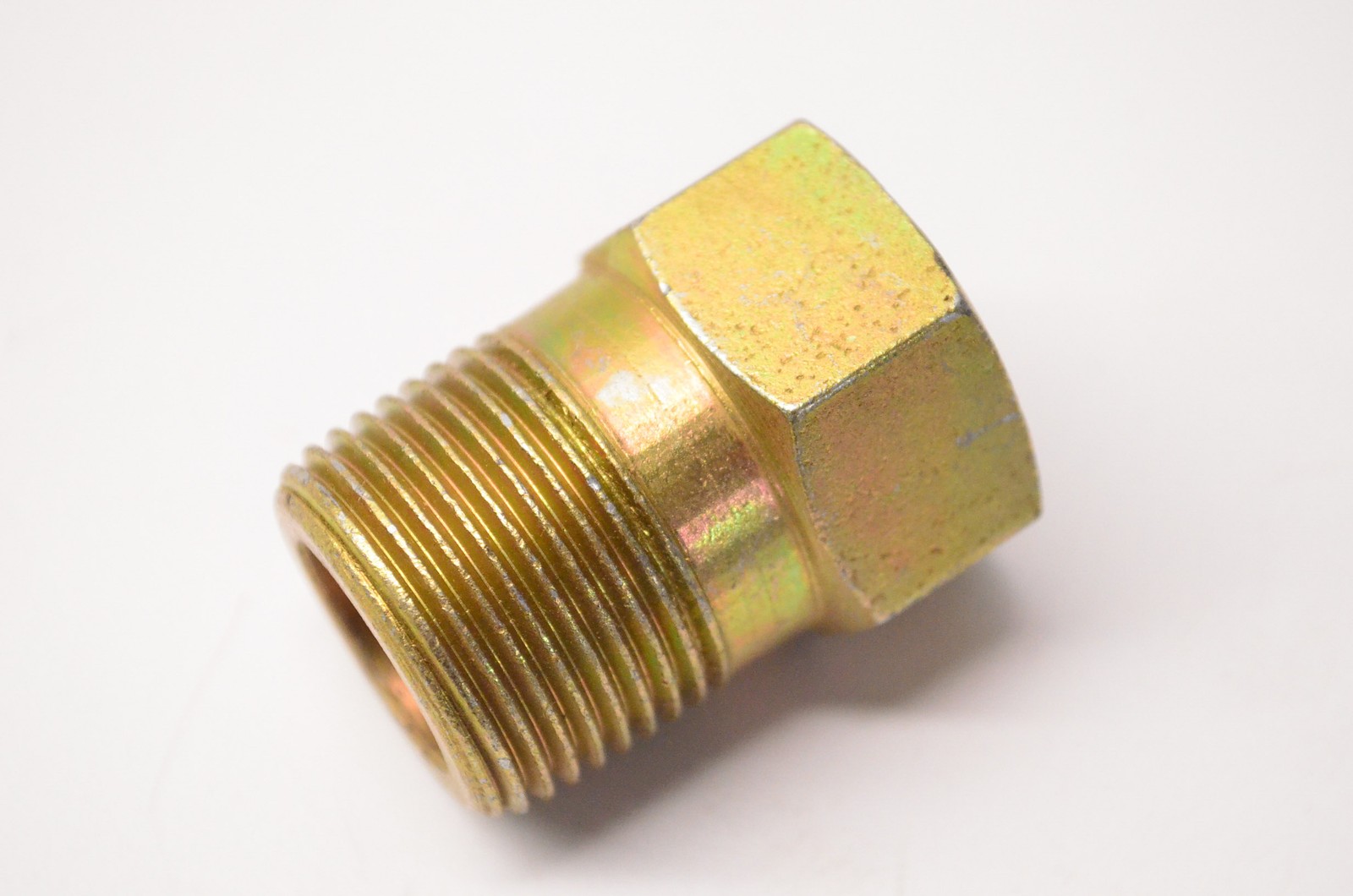 New OEM Ford 387403S36 Hardware Connector NOS