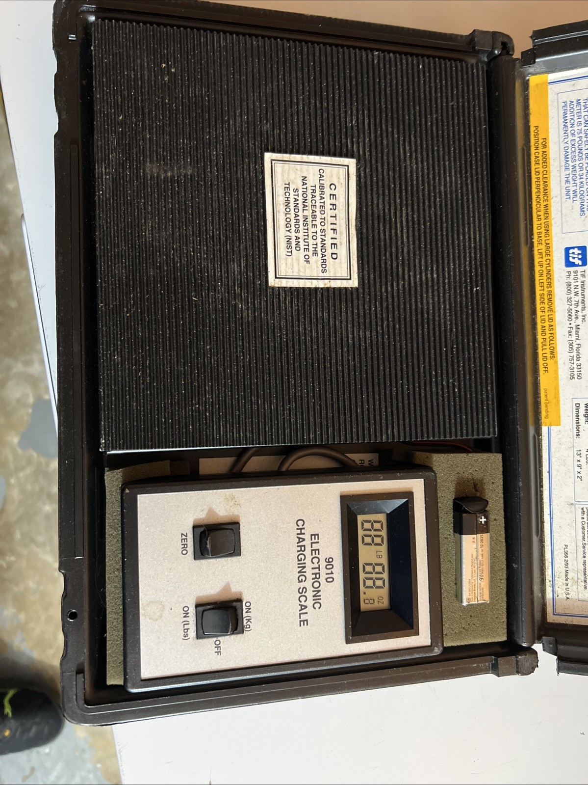 TIF 9010 Electronic Refrigerant Charging Scale