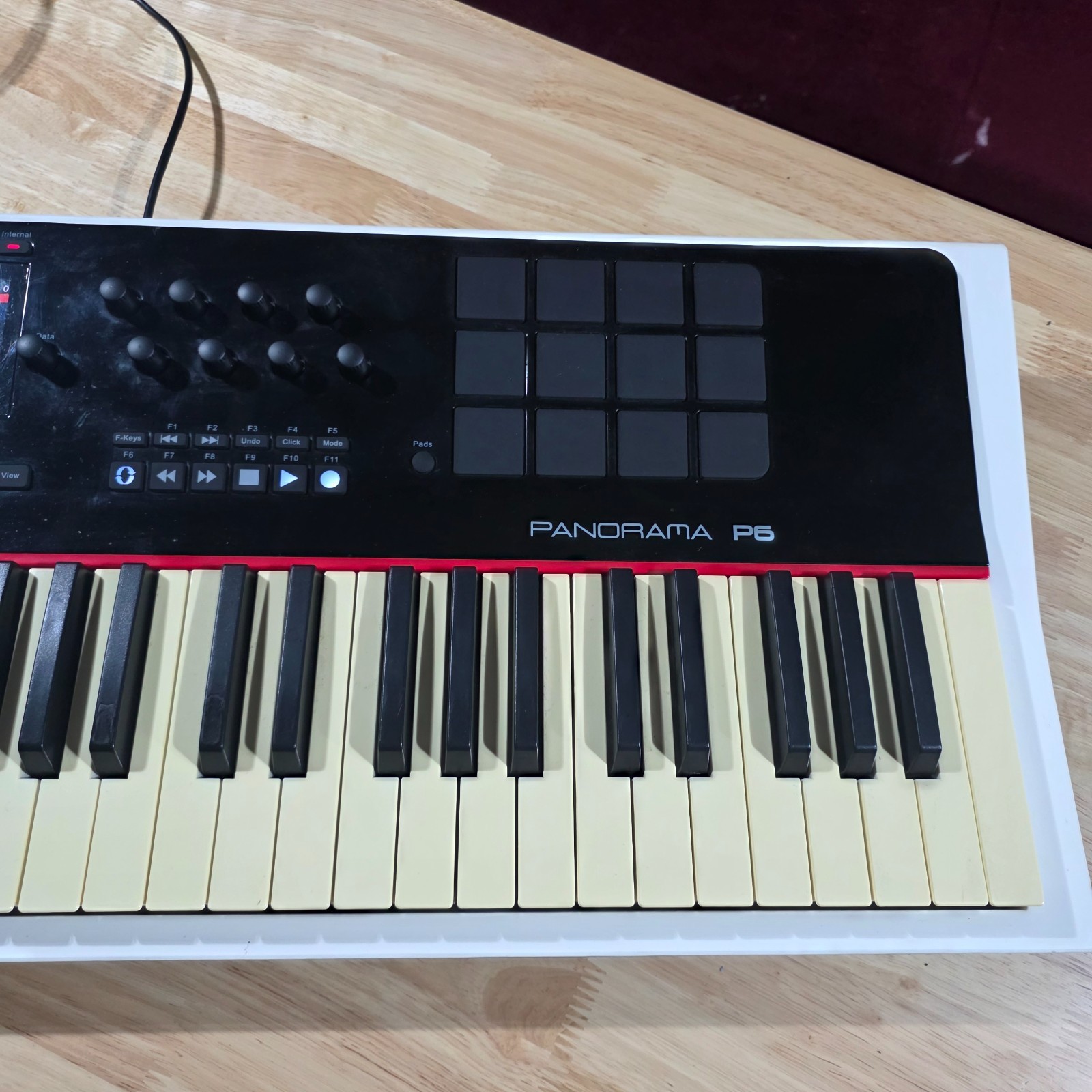 Nektar Panorama P6 61-Key USB Midi Controller