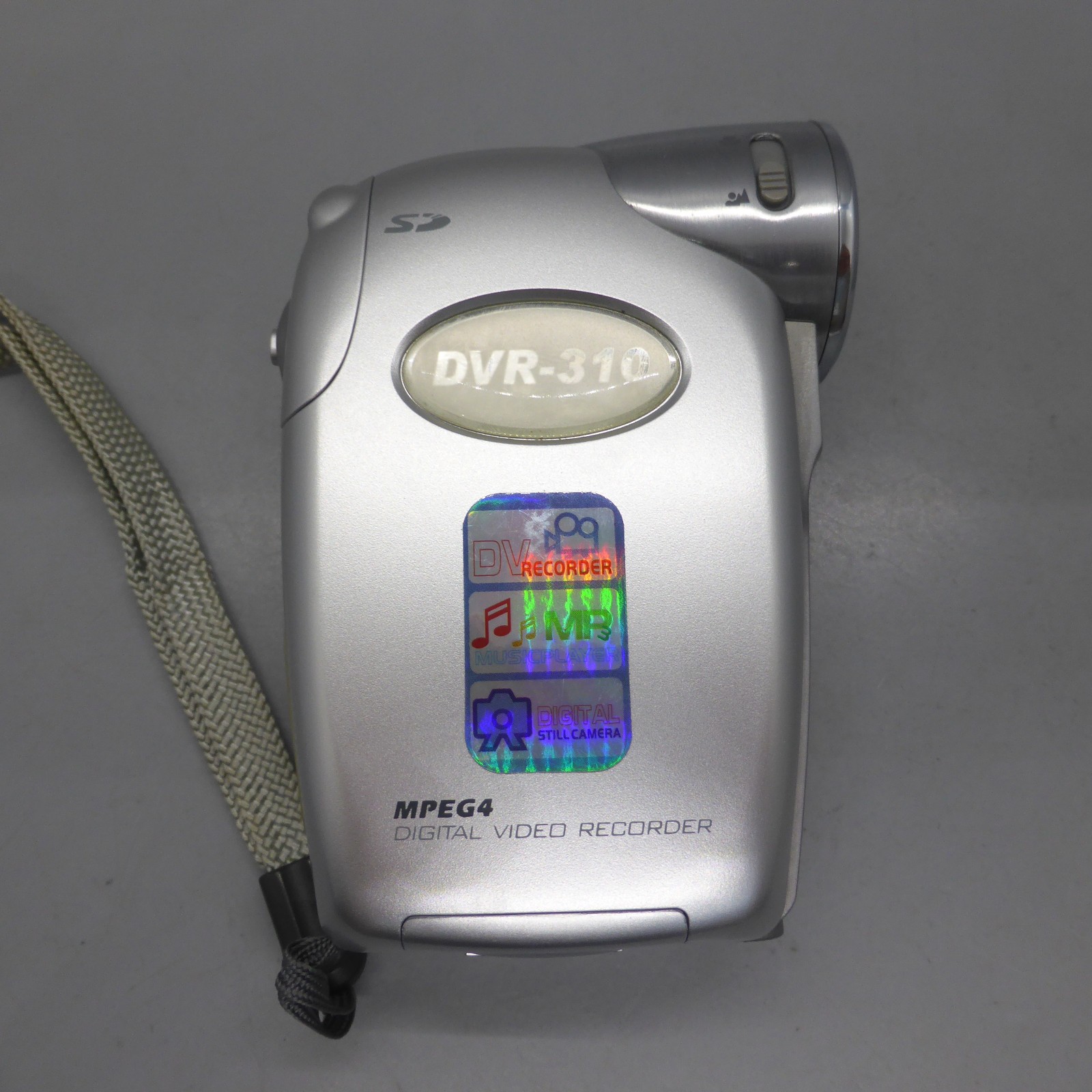 Vivitar DVR-310 3.0MP Compact Digital Video Recorder Silver Tested