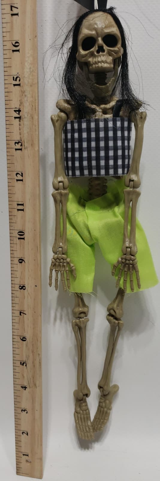Dress Up Skeleton 16 inch (40,6cm) 544805