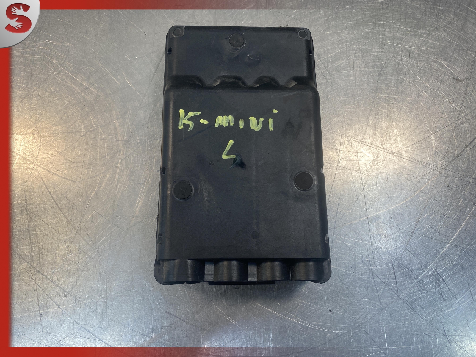 2014 - 2019 MINI COOPER F55 F56 F57 POWER BATTERY JUNCTION FUSE BOX 9321023