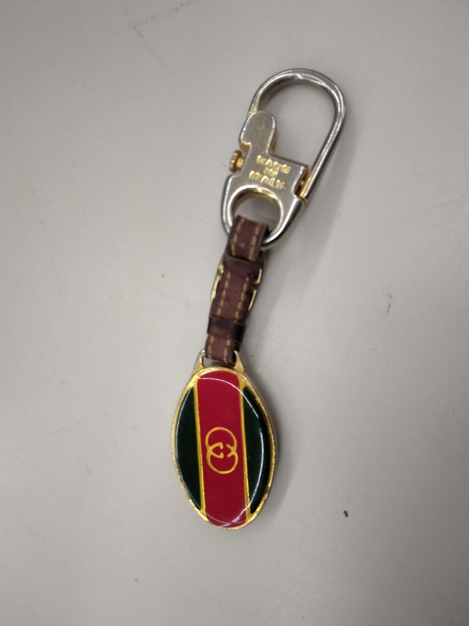 GUCCI Keychain Oval