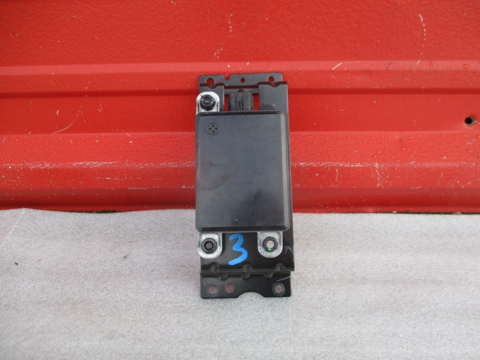 RIVIAN R1T FRONT RADAR SENSOR 2021 2022 2023 OEM PT00002001