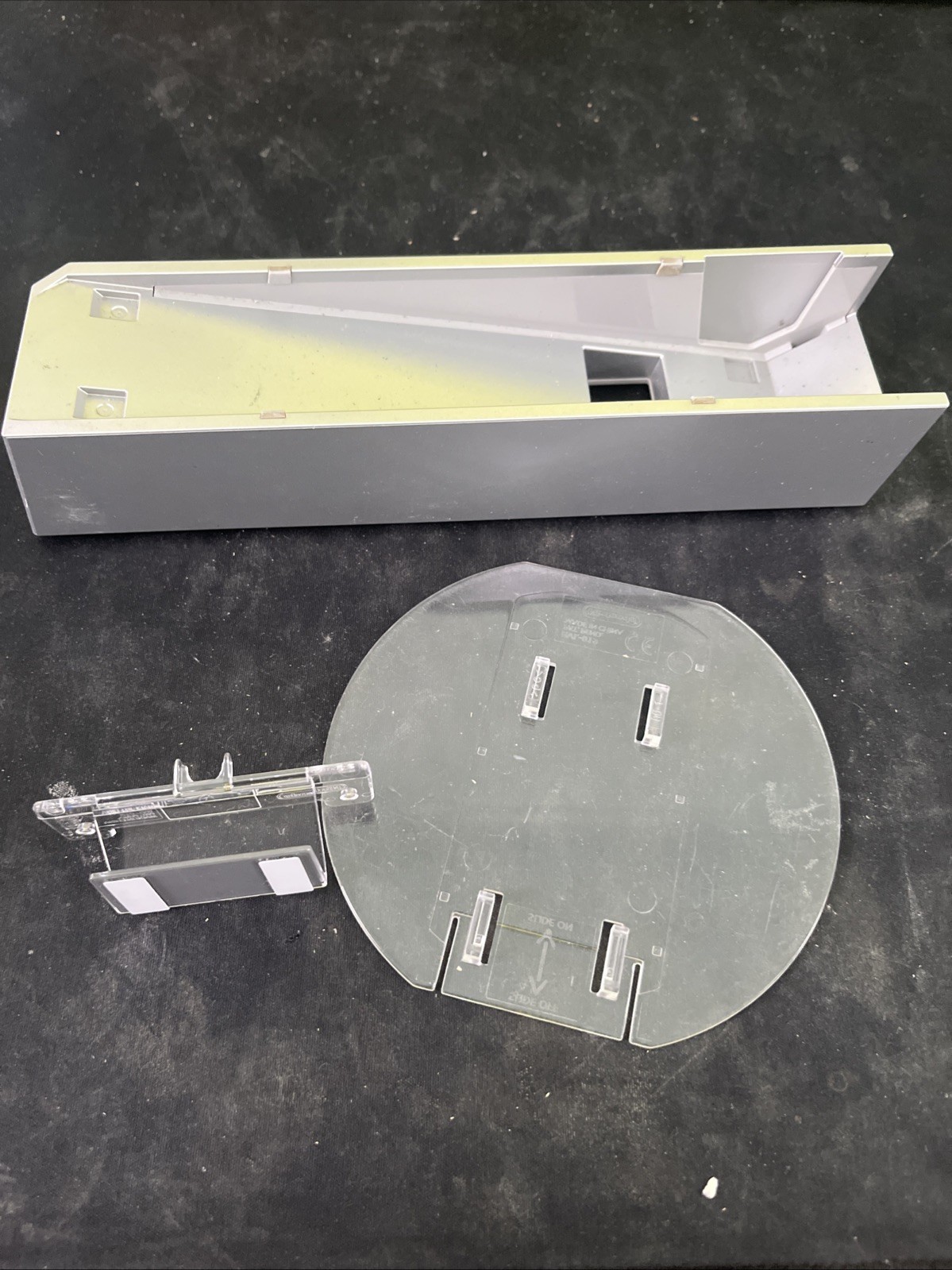 Nintendo Wii Console Stand & Base & Sensor Bar Stand RVL-017 RVL-019 RVL-016