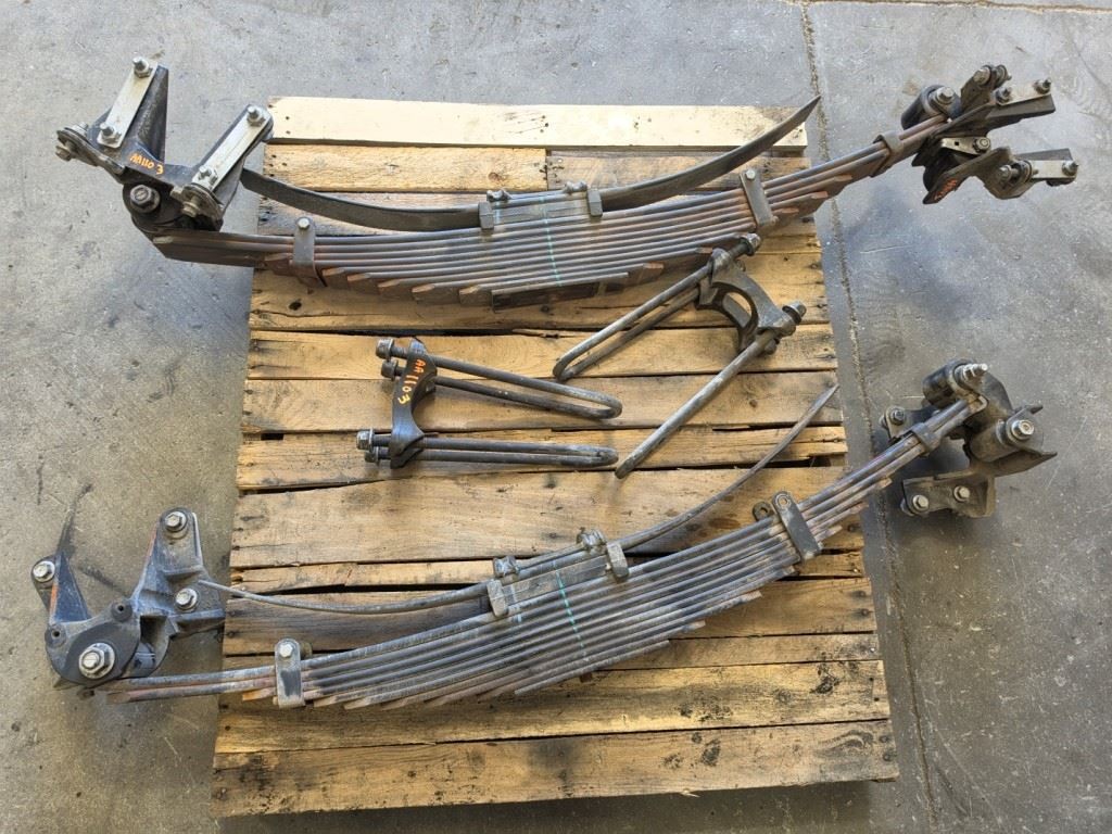 USED 2018 FORD F550 PAIR OF REAR LEAF SPRINGS 10+1 Ship Los Angeles AS SHOWN