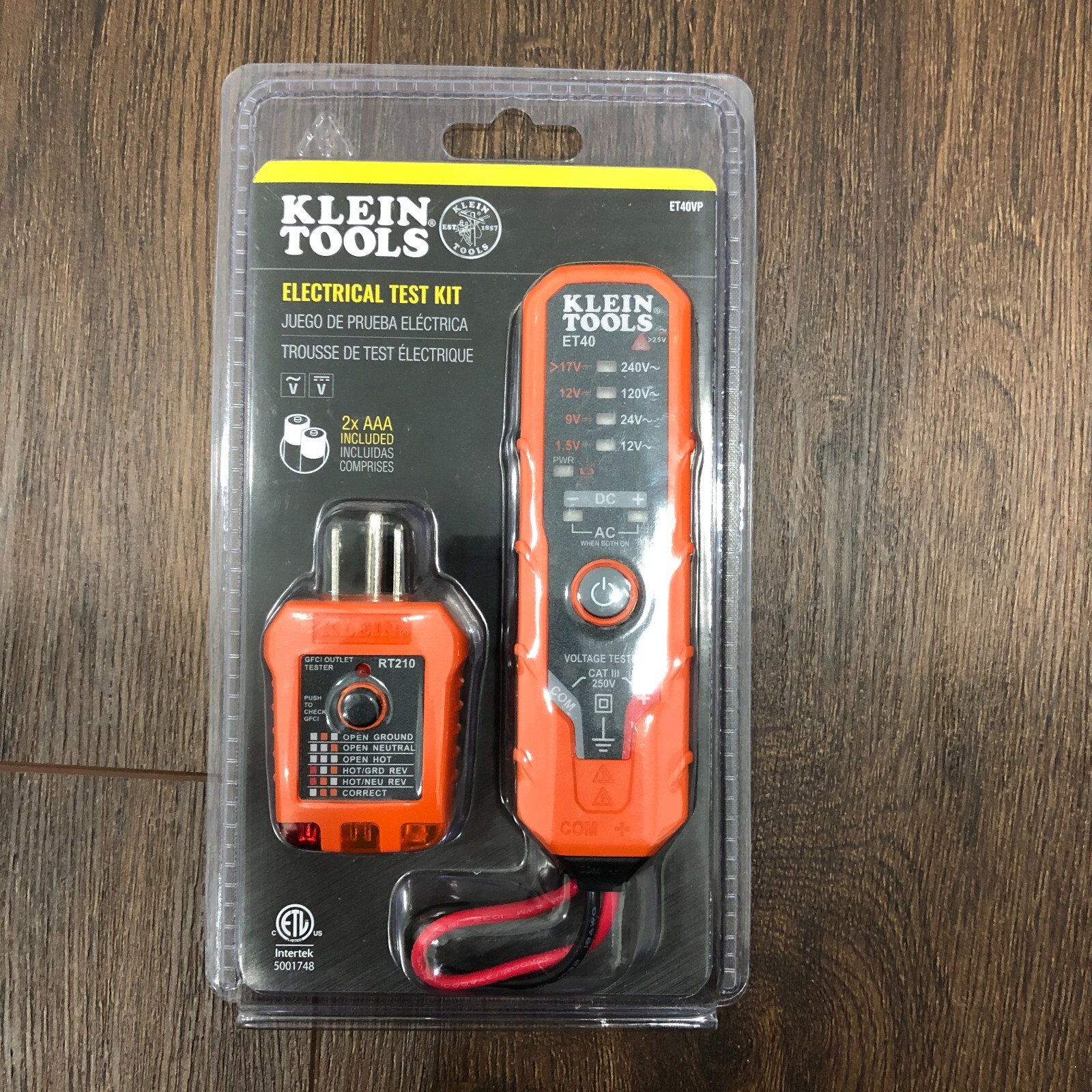 Klein Tools Electrical Test Kit ET40VP w/ Batteries- New & Sealed