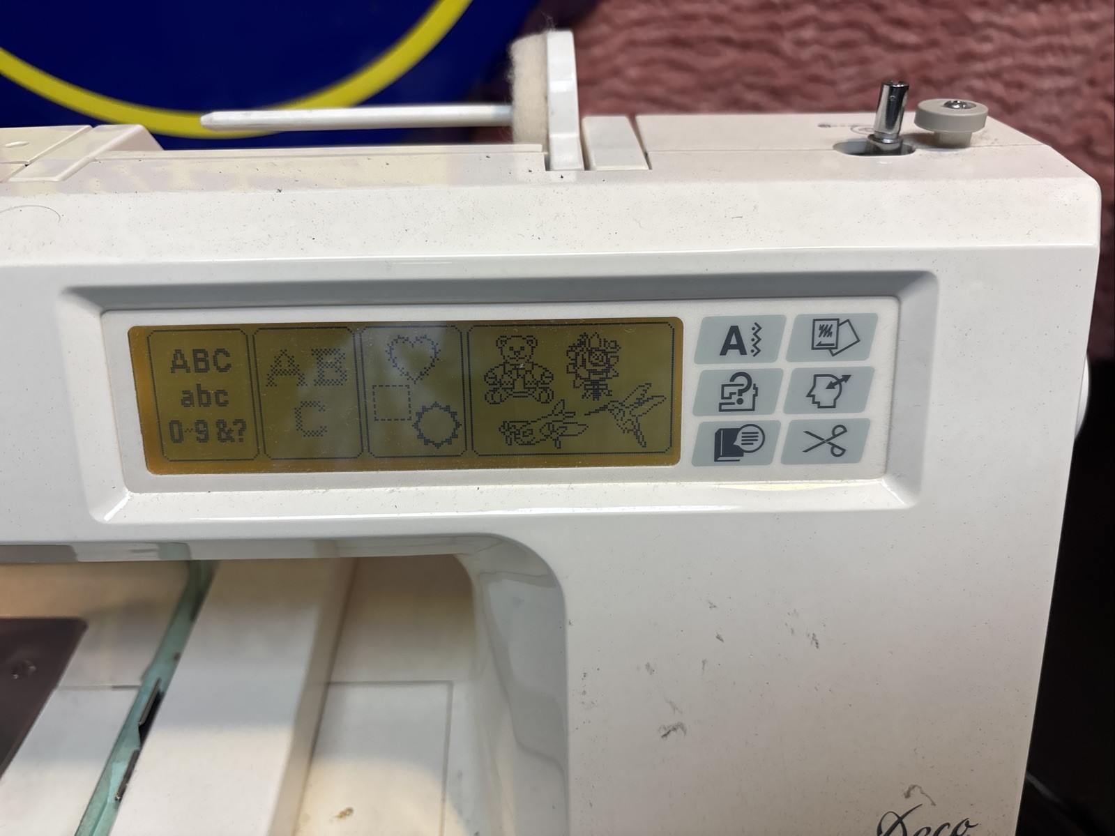 Bernina Bernette Deco 600 embroidery machine. Tested Working