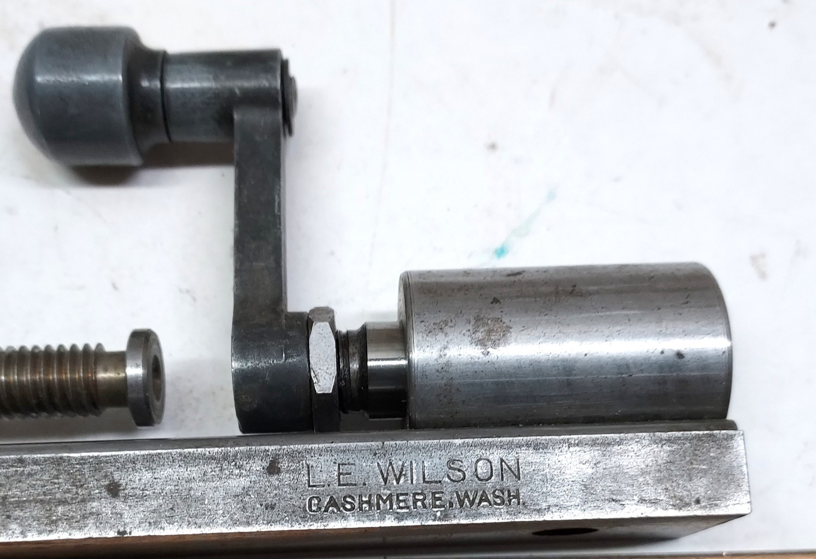 L. E. Wilson Universal Case Trimmer - 0120262