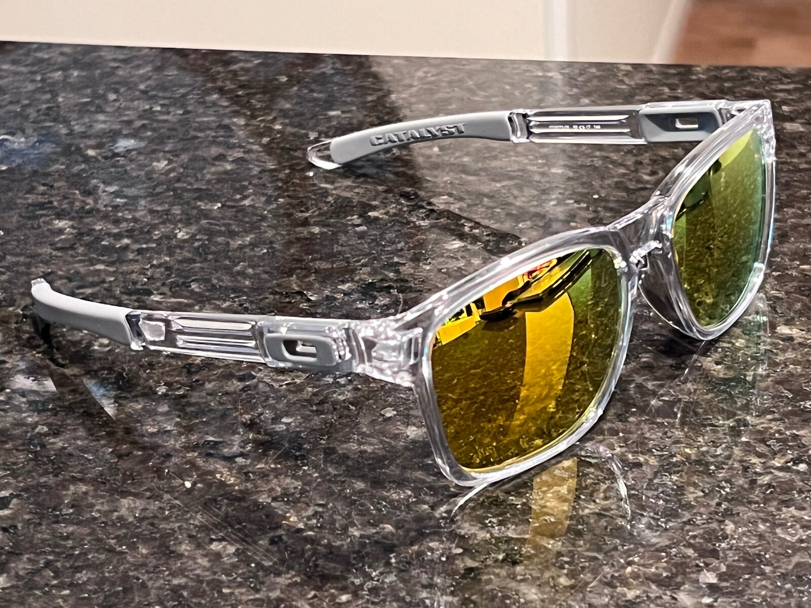 NEW Oakley CATALIST PARTS arms ,legs ,stems and center frame choose yours