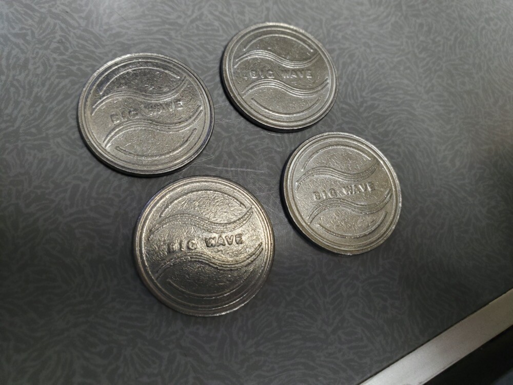 (4) old tokens - Big Wave both sides