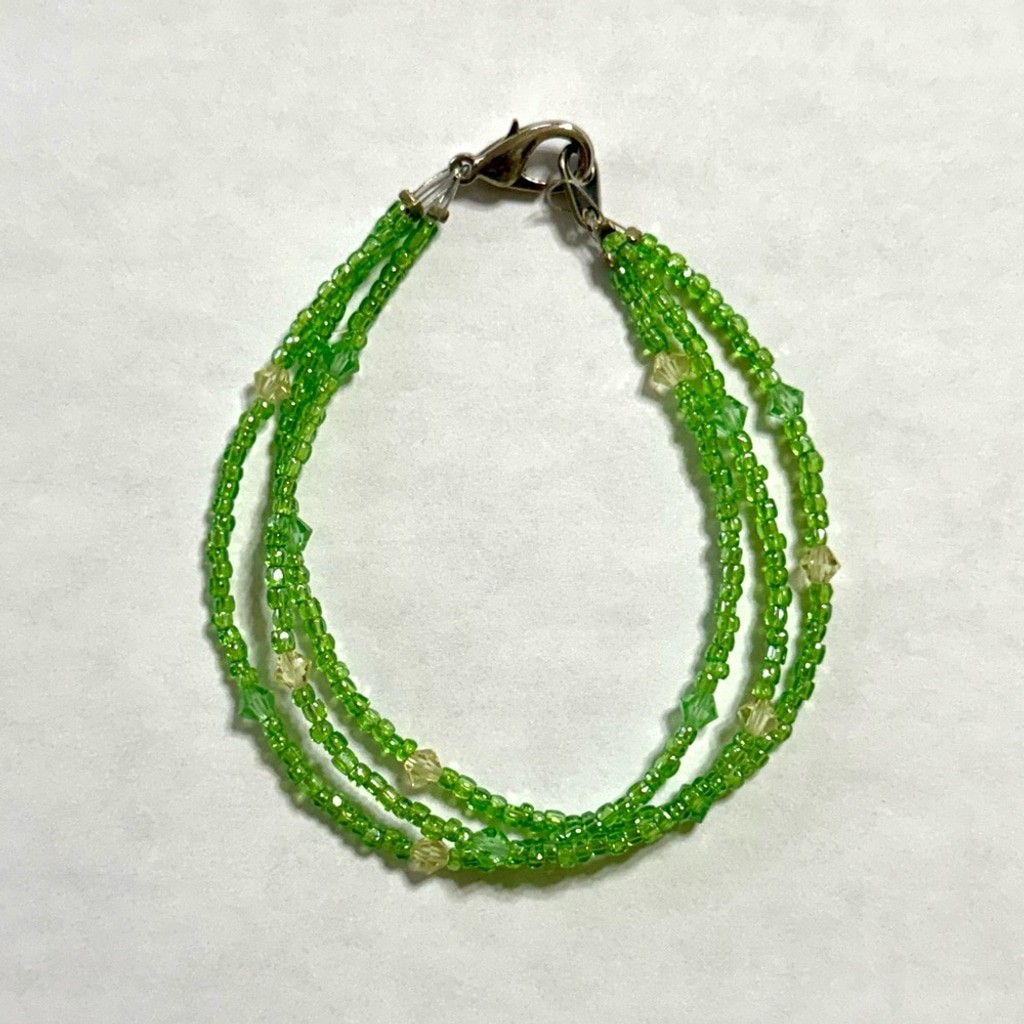Handmade 3 Strand Green Beaded Bracelet 7 Inch