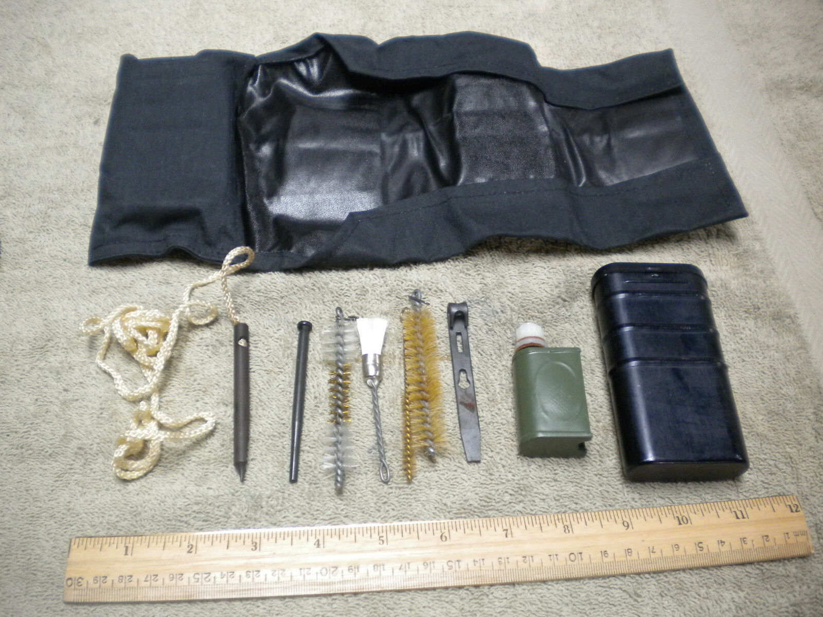 East European  Bolt Action Rifle And Other Rifles Cleaning kit,see pictures kit2