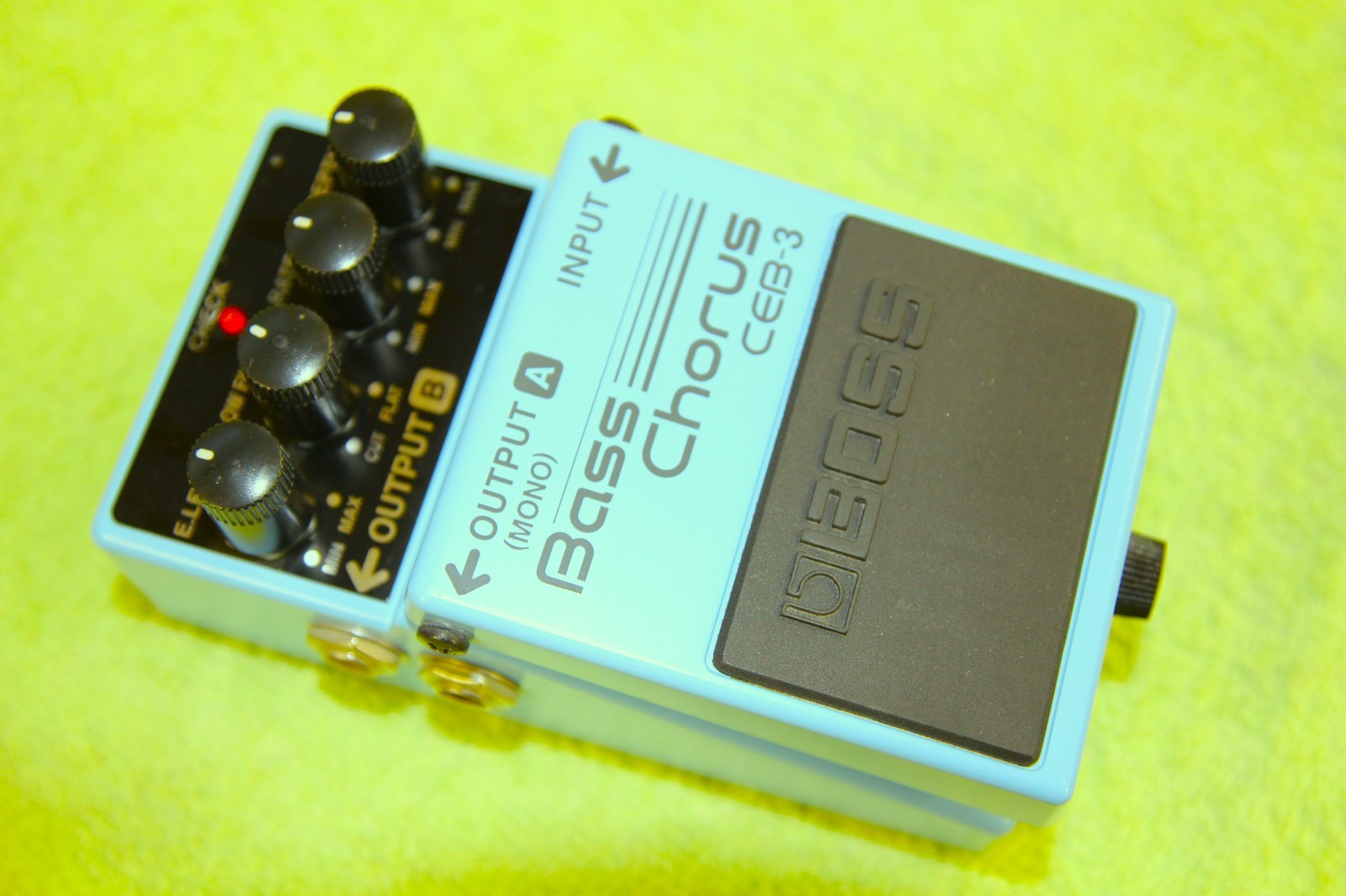 Boss CEB-3 Bass Chorus Effect Pedal free shipping