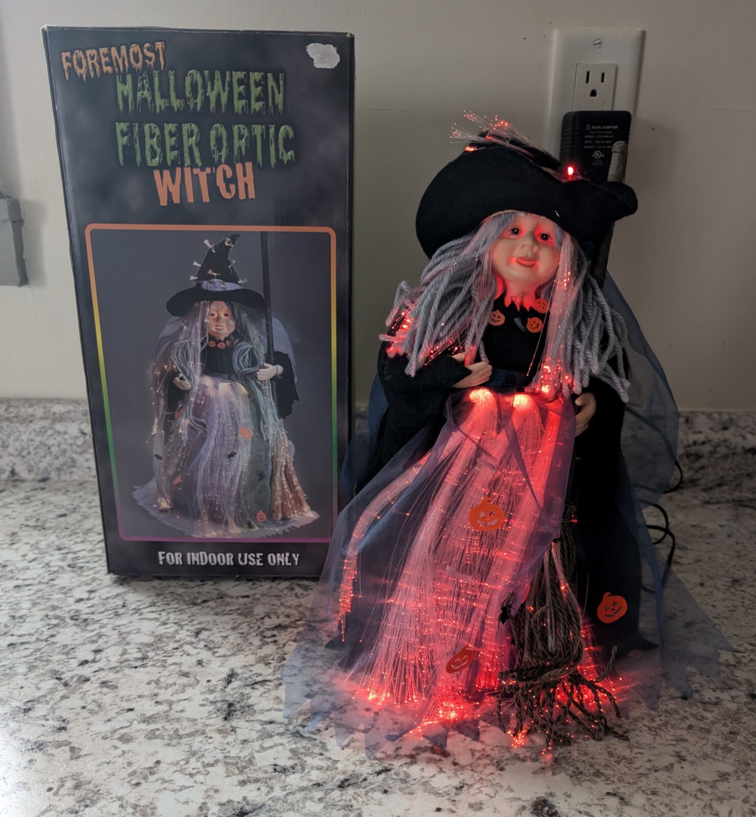 Vtg FOREMOST Fiber Optic Halloween WITCH Light Up - 12" Color Changing Works