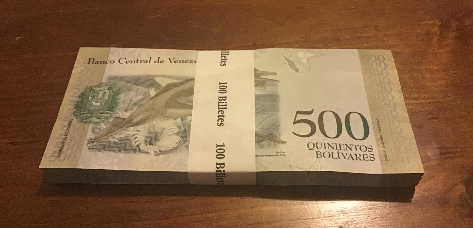Venezuela Banknote Bundle. 100 X 500 Bolivares. Dated 2017. Uncirculated.