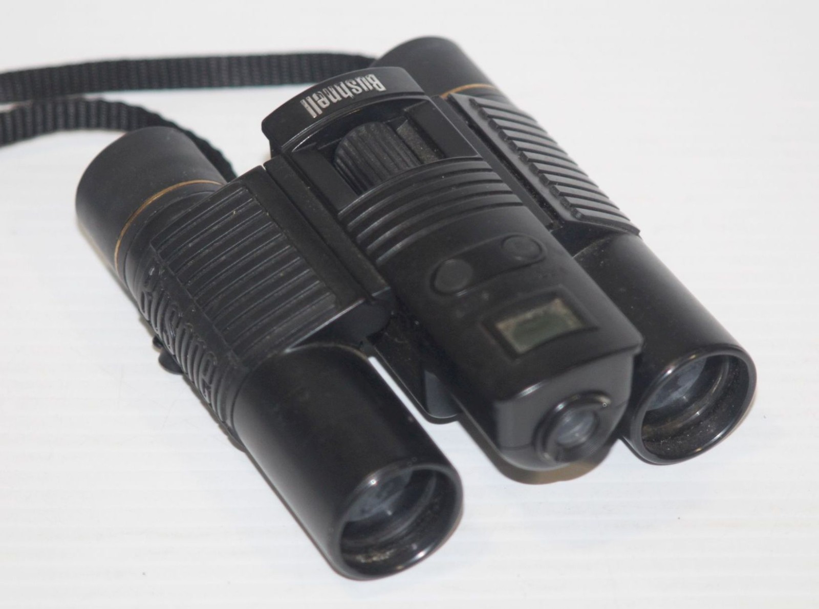 Bushnell 8 x 21 ImageView Digital Binoculars Camera 118200 FOV 280 @ 1000 Yds