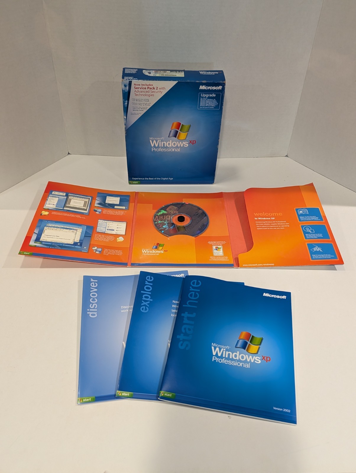 Microsoft Windows XP Professional Version 2002 Service Pack 2 Upgrade CD Big Box