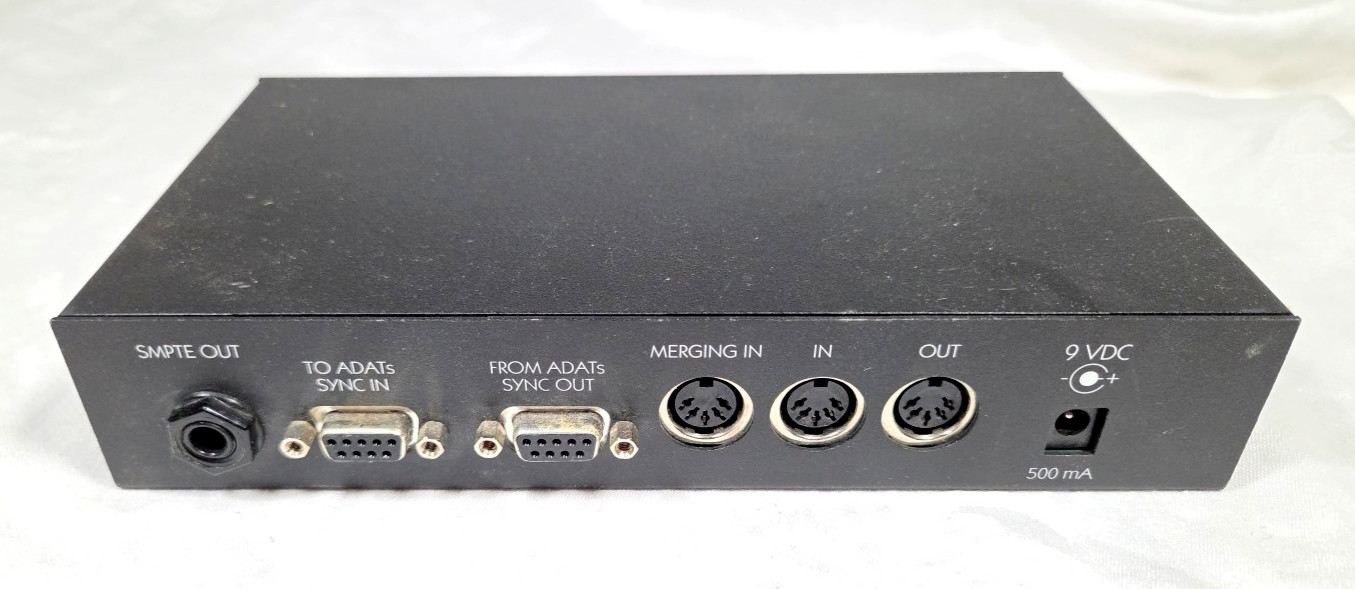 JL Cooper Electronics ADAT dataSYNC2 Synchronizer w/ Power Supply - Working