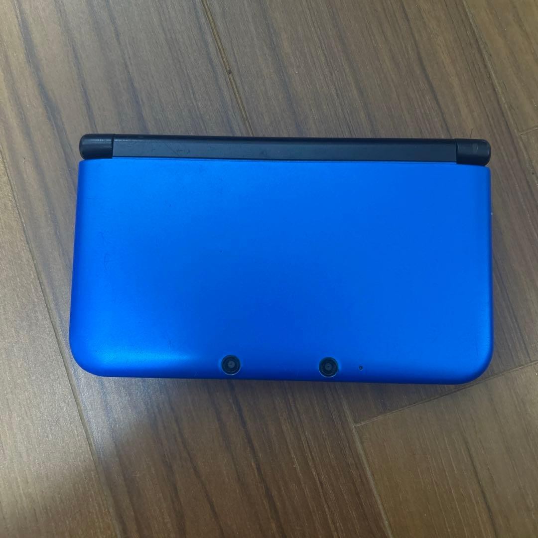 3DS/2DS/DS Nintendo 3Ds With Cassette Japan