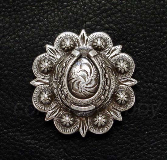 Set of 8 WESTERN SADDLE TACK 1 inch ANTIQUE HORSE SHOE BERRY CONCHOS screw back