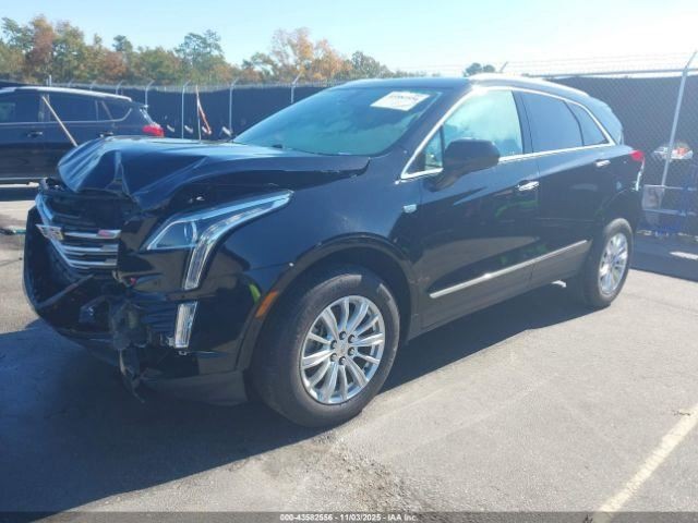 XT5 2018 Glove Box 4921667