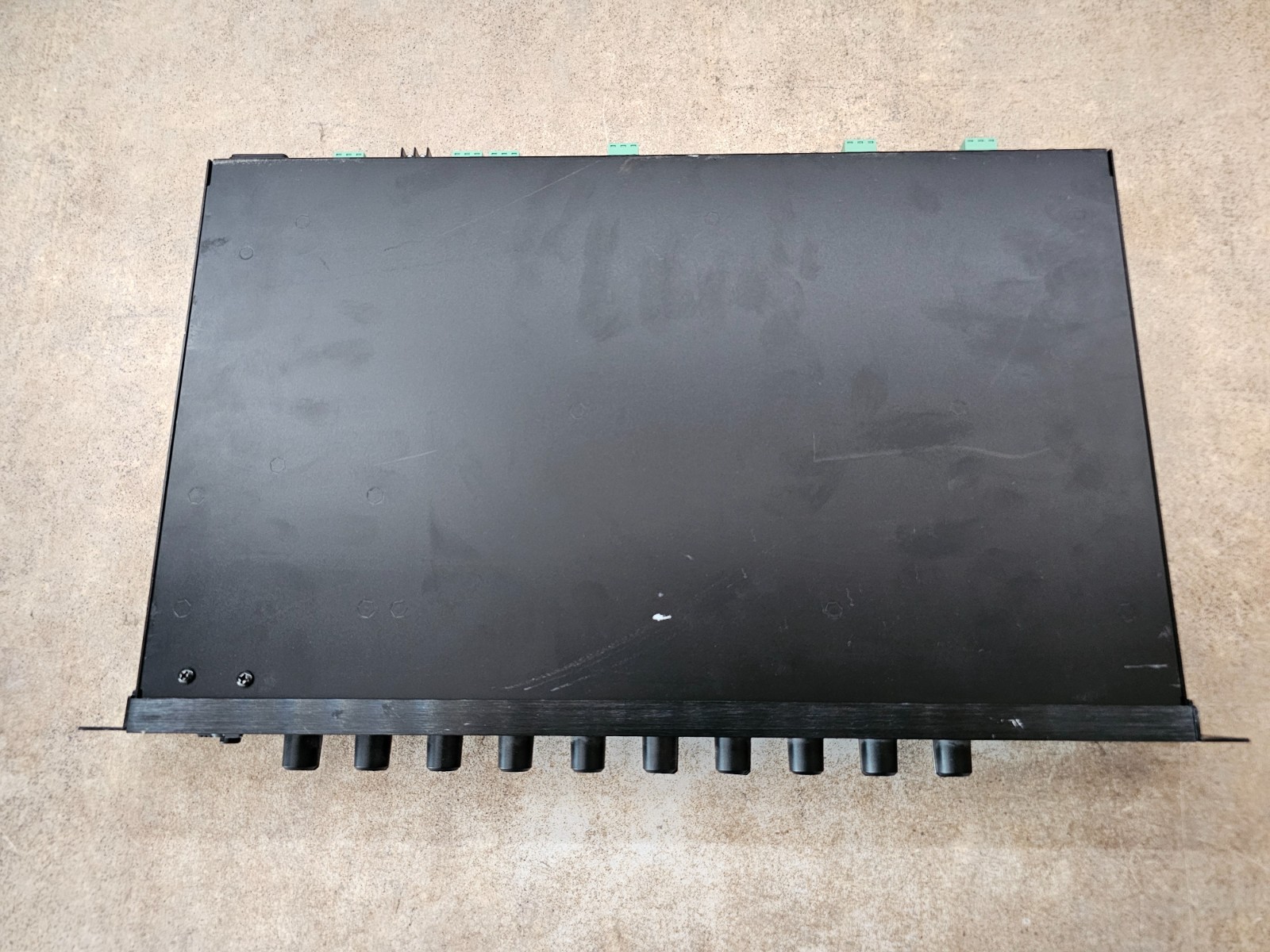 Crown 28M Eight Input Two Output Pre-Amplifier Mixer G28M
