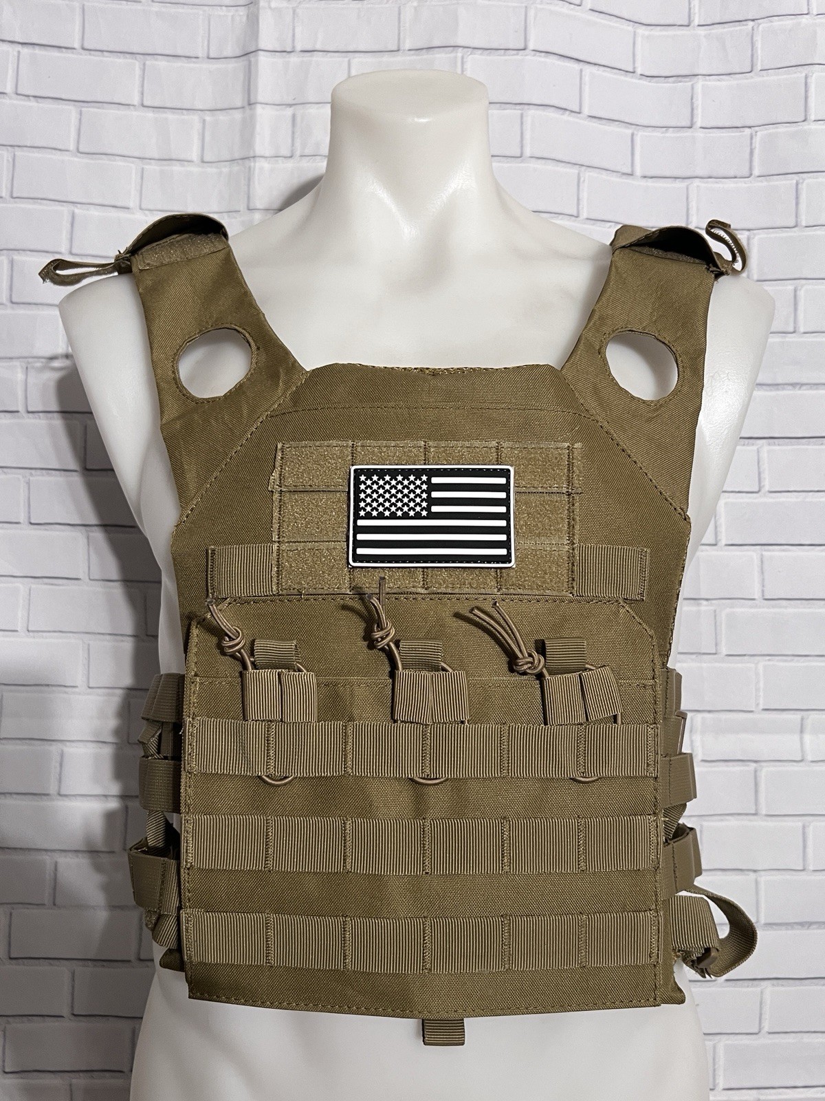 Airsoft JPC Tactical Vest Plate Carrier MOLLE w/Foam Plates New One Size Outdoor