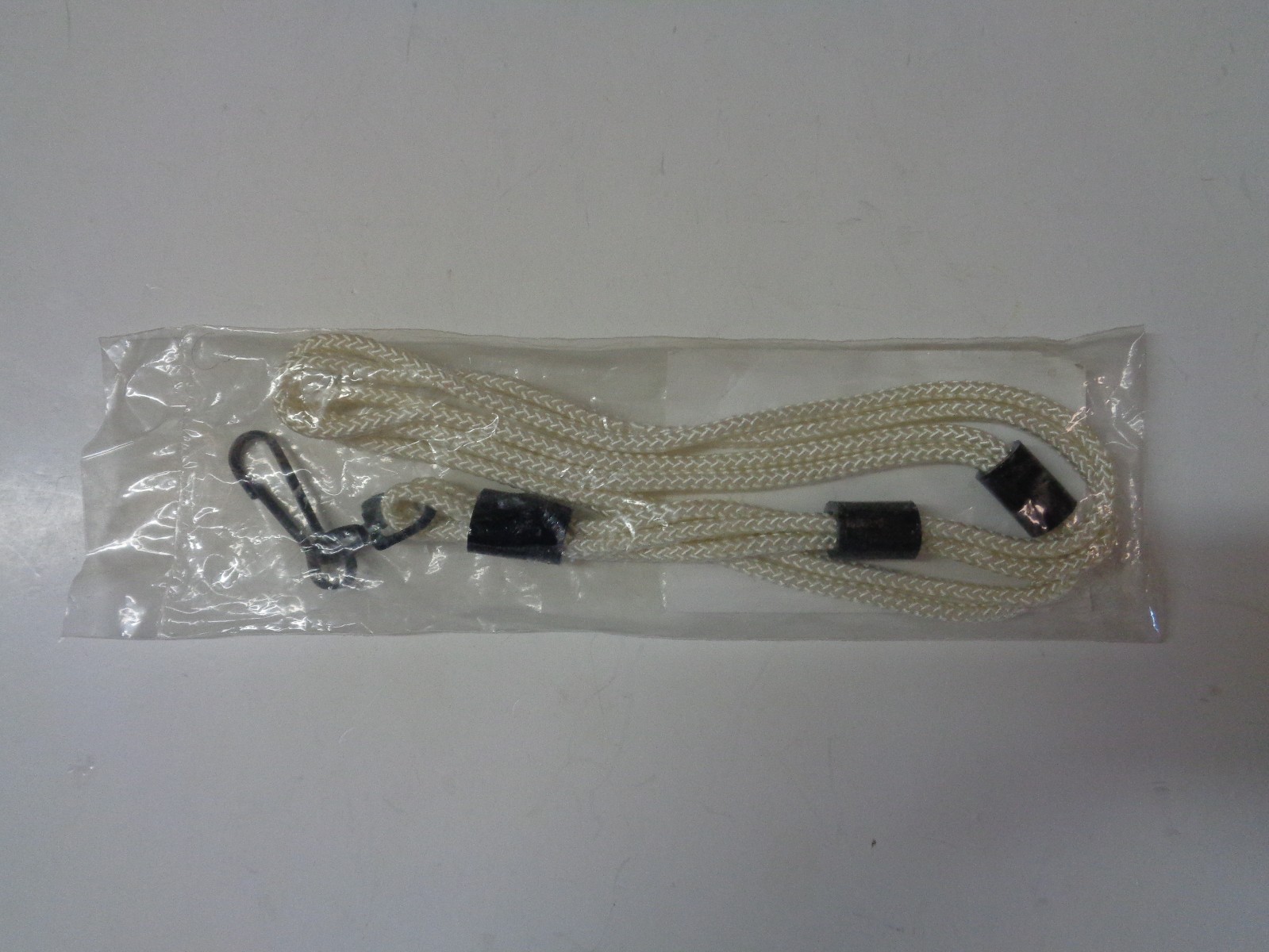 NEW Military Issue Individual Equipment Carrying Cord Pistol Lanyard White 8P429