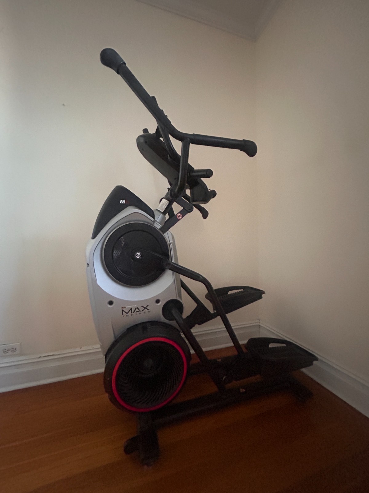 Bowflex Max Trainer M6 Lightly Used – Excellent Condition – Disassembly Included